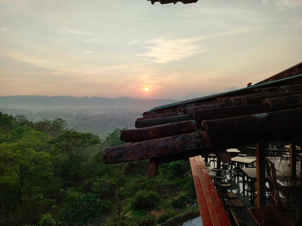 Omah Singo Stay & Resto Yogyakarta Bantul Eksteriør bilde