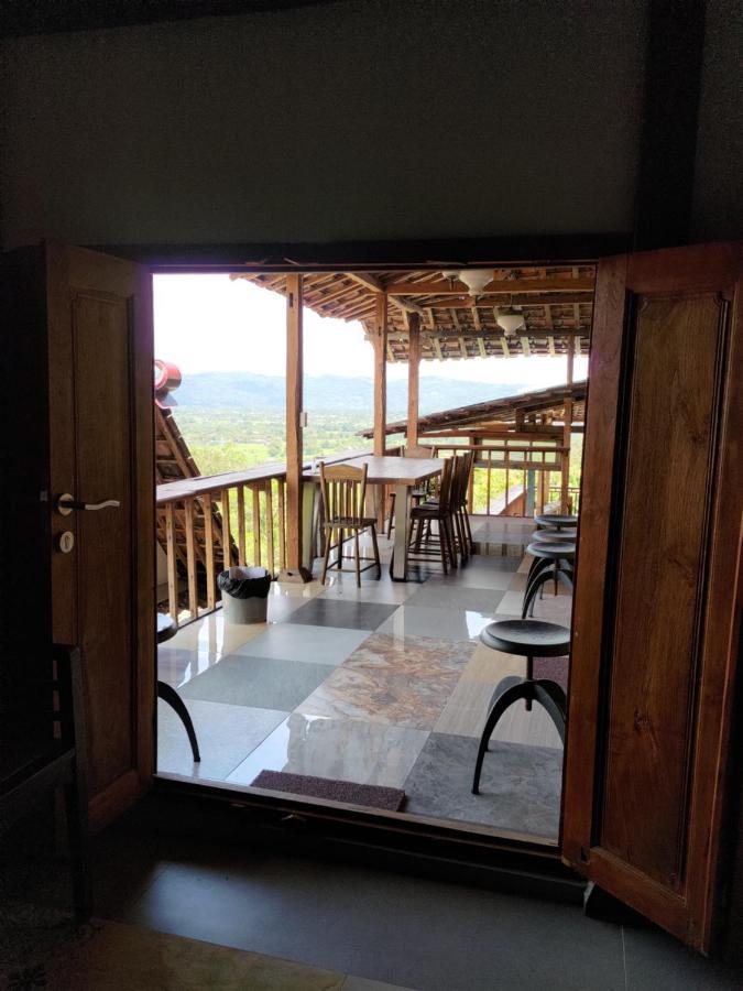 Omah Singo Stay & Resto Yogyakarta Bantul Eksteriør bilde